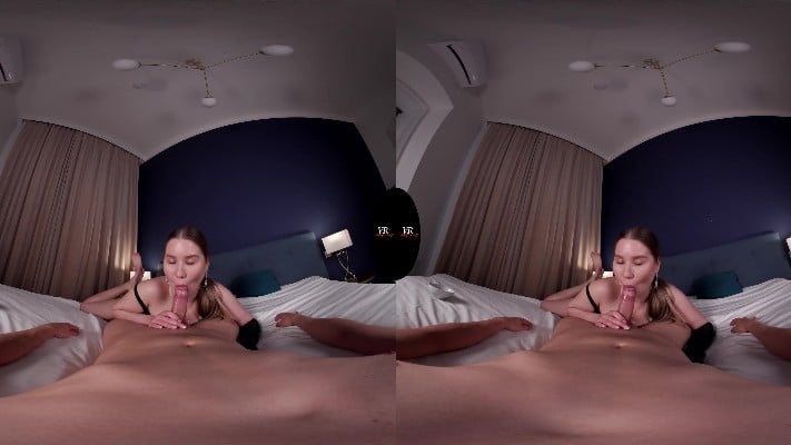Vredging - Amalia Davis - Girlfriend With Big Natural Boobs Sucks Your Cock - 2880p 1